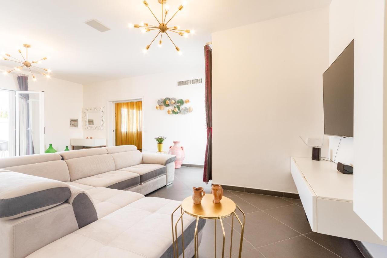 Salento Seaside Villa With Pool Lendinuso Экстерьер фото